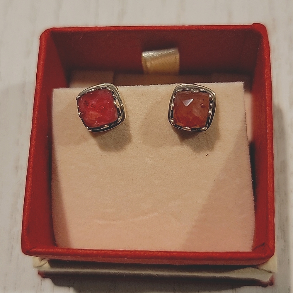 Pink Quartz,  Sterling Silver pierced earrings by Gerochristo